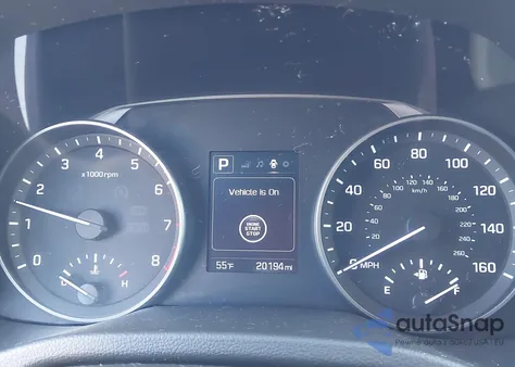 2017 Hyundai Elantra Value Edition z USA, uszkodzony, nr VIN KMHD84LF9HU337266